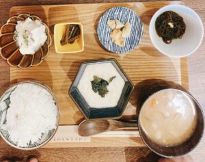 あさからひるごはん
とろろ定食